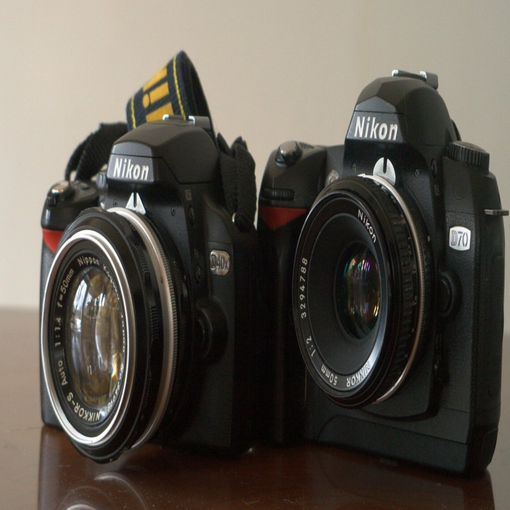 Nikon 一眼レフCCD機 D70 D40x と オールドニッコール｜らいだぁ～