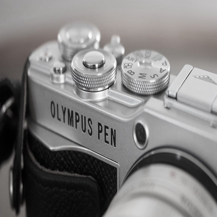 23 OLYMPUS（OM SYSTEM）PEN E-P7 雑感｜かきくけ子