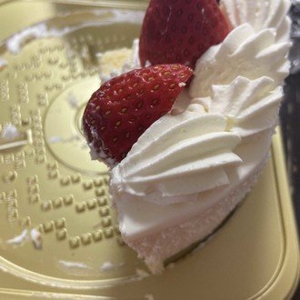 何もできないのに表面上何をしてもある程度全部さまになってるのが本当に気持ち悪い ショートケーキ Note