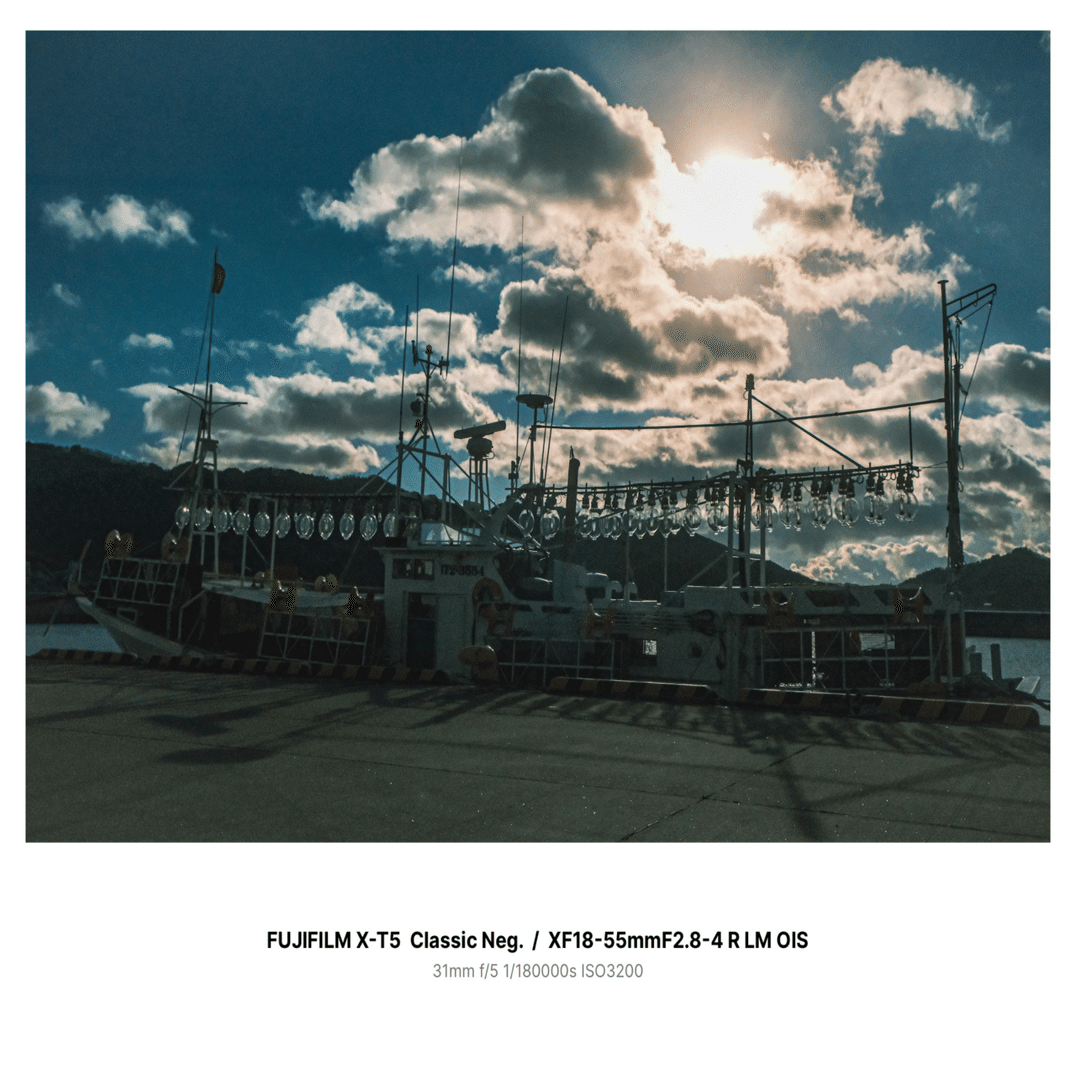 撮って出し color#12】X-T5×クラシックネガでフィルムライクに撮る海辺の風景