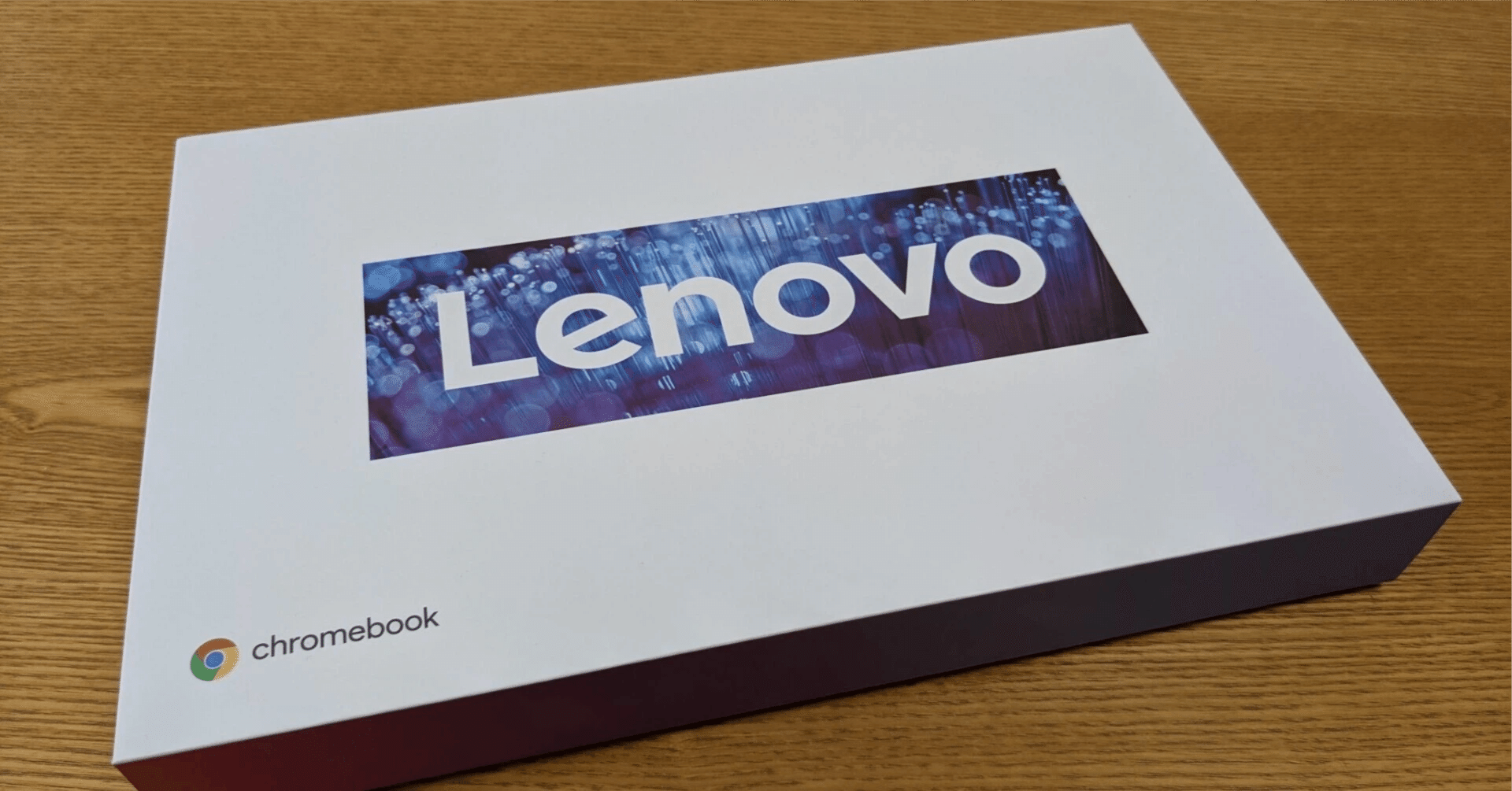 随分前のレビューです。Lenovo IdeaPad Duet レビュー。このChromebook