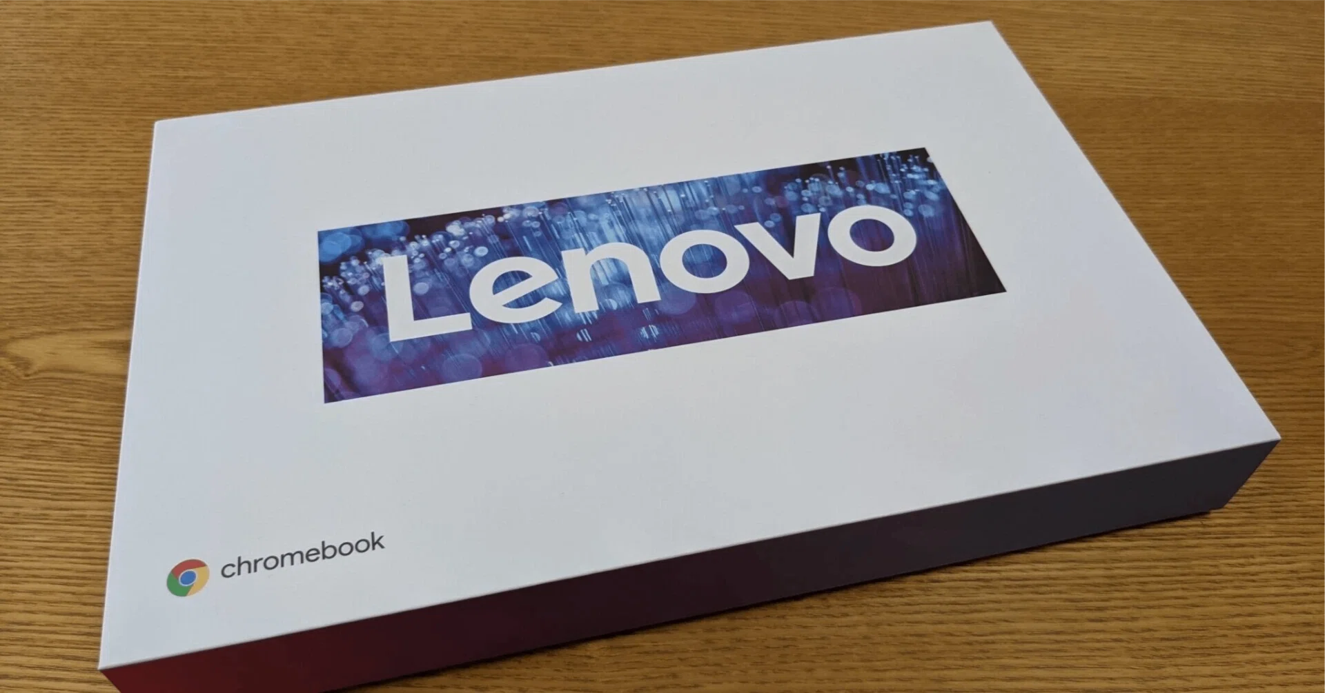 随分前のレビューです。Lenovo IdeaPad Duet レビュー。このChromebook