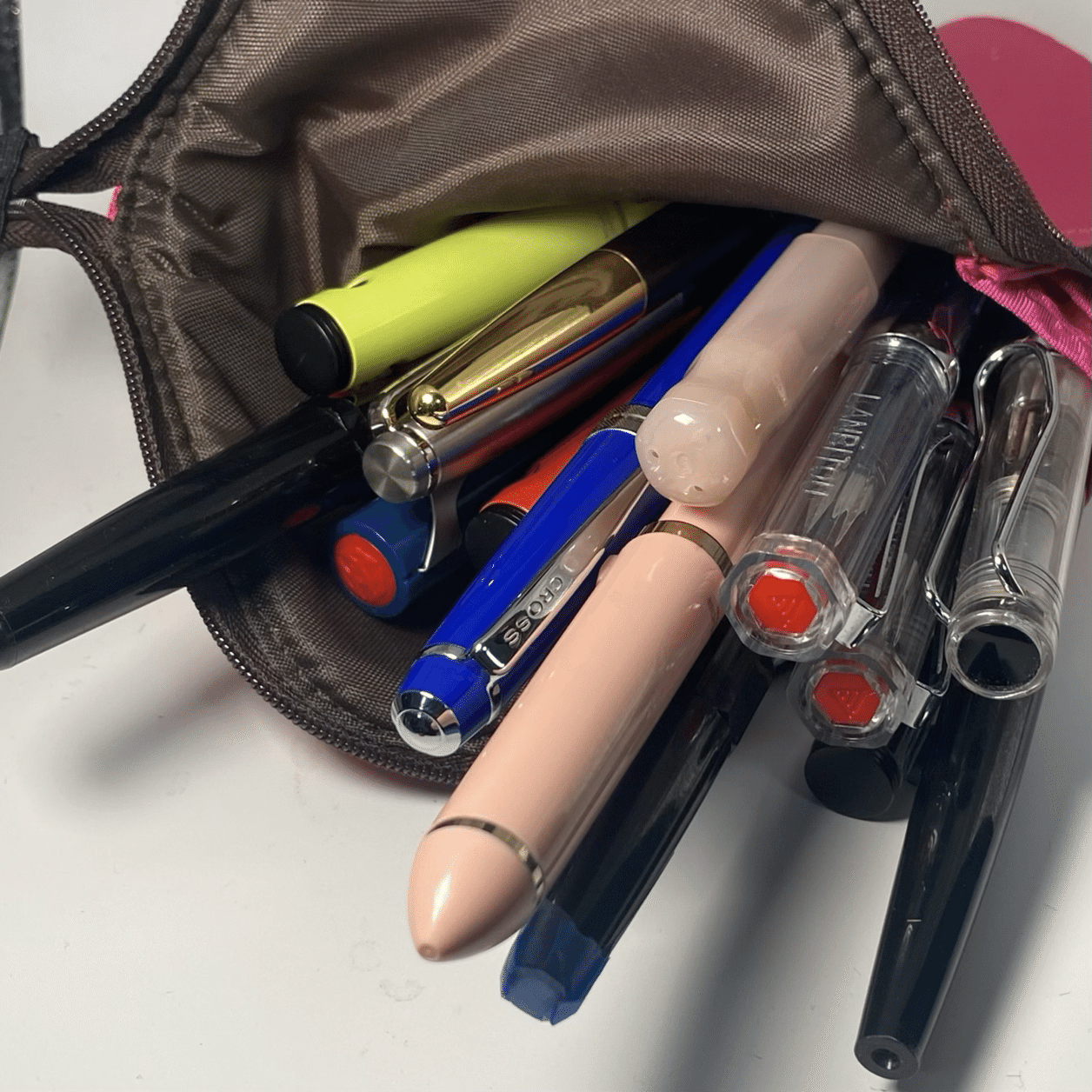 筆箱紹介 #1 コクヨ ネオクリッツ｜すとれえじ