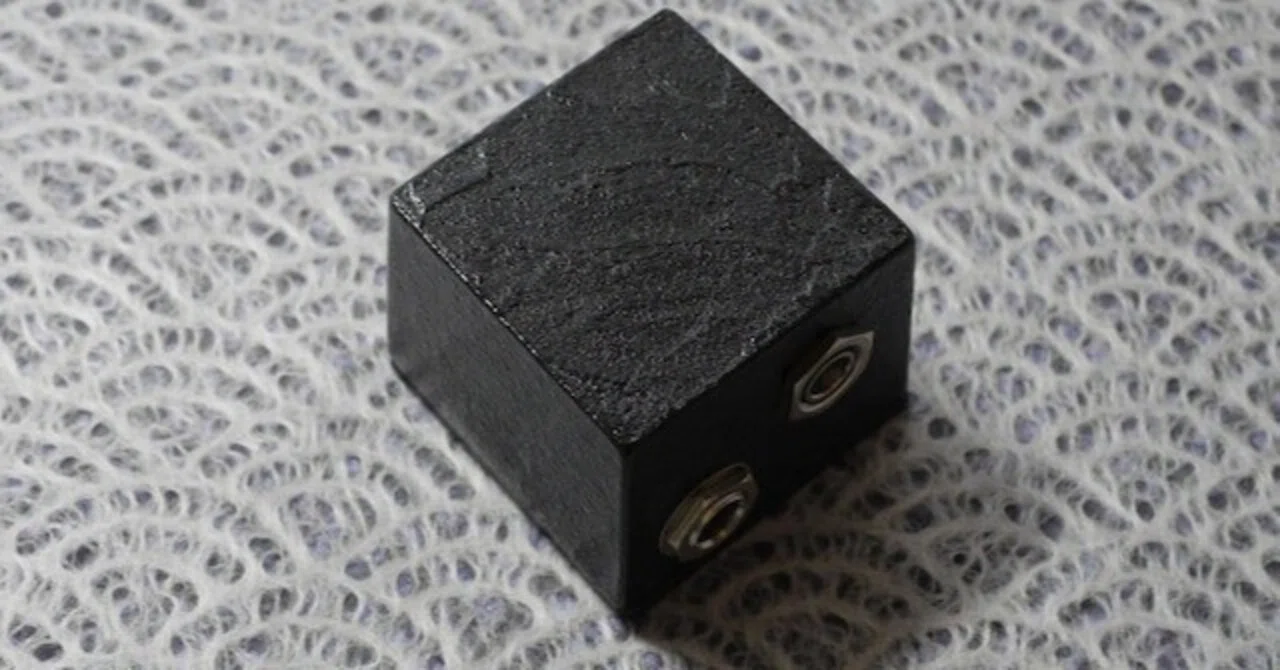 南部鉄器バッファー黒匣-KUROHAKO-で、楽器の音色をもっと豊かに｜kgr