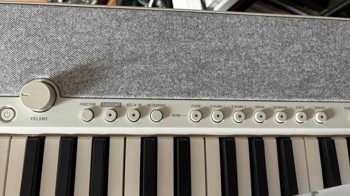 CASIOの電子キーボードCT-S1｜makoto