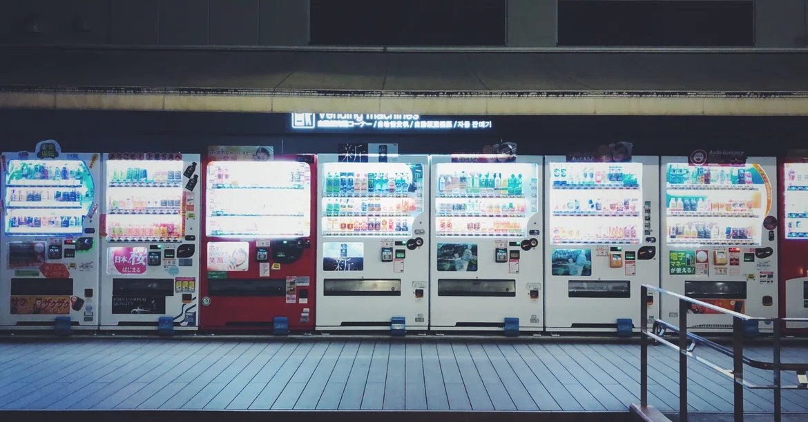 Paper Machine Graphics Short Story: The Vending Machine's Future Fortune|とあ