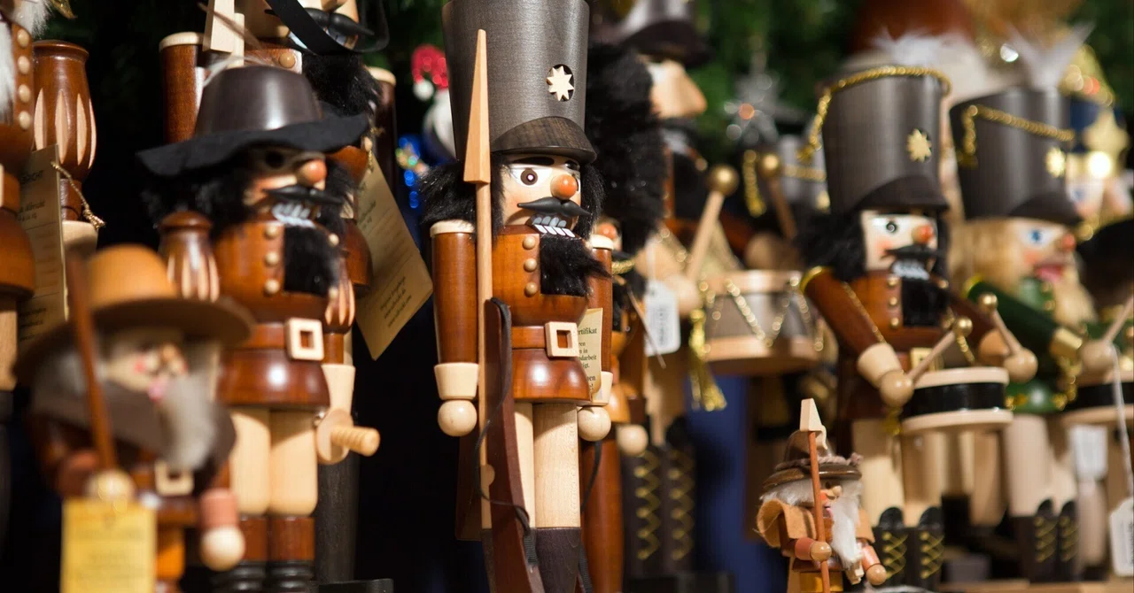くるみ割り人形 Steinbach 2体 フランクフルト土産を買う くるみ くるみ割り人形 Steinbach 2体 フランクフルト土産を買う くるみ