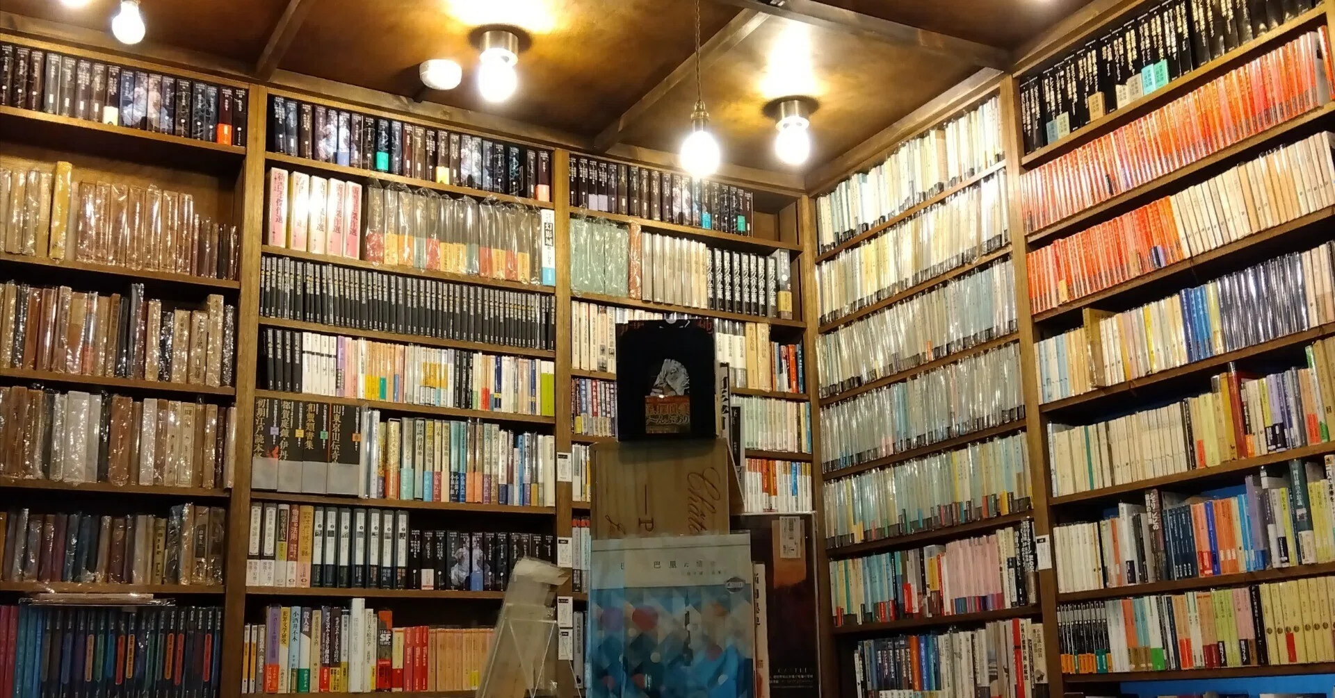 henn books で売れた100冊+1｜学びの文庫／henn books