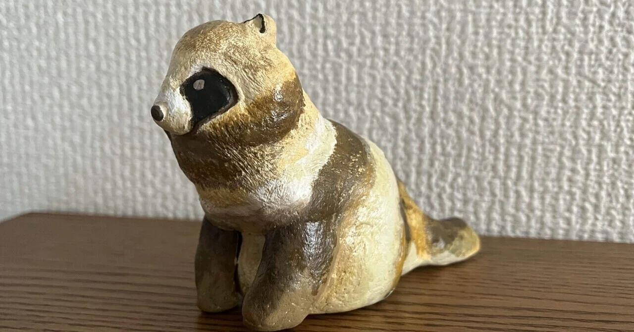 100均の石粉粘土でたぬきのフィギュア制作｜七井泳哩
