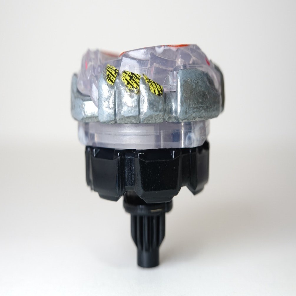 ベイブレードX】水平を保ちたい｜Flyer