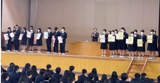 b0c907a952d7d7dc5b63fe8d5fb0f9