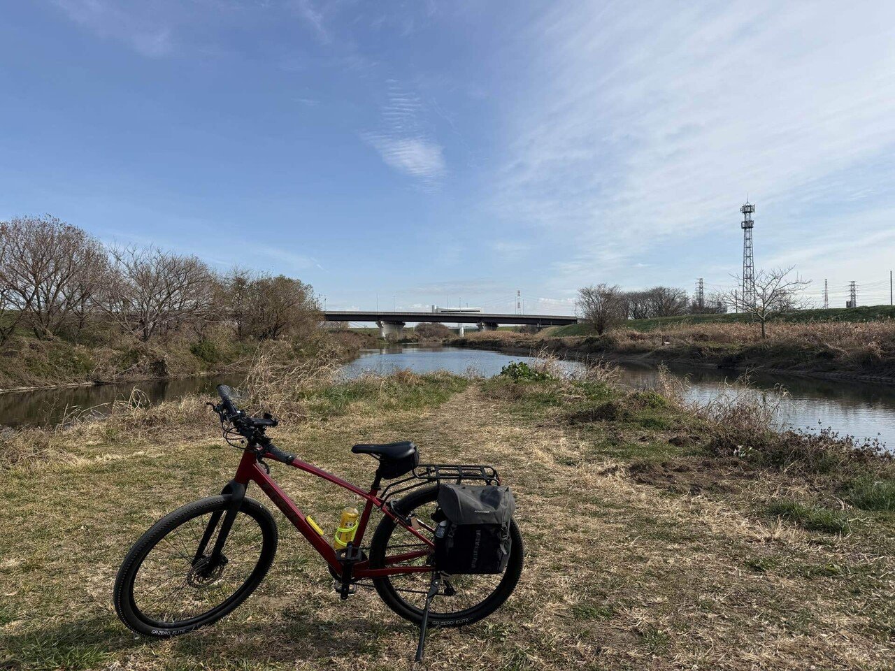 クロスバイクを買って良かった話(TREK DS3 gen5)|りく クロスバイクを買って良かった話(TREK DS3 gen5)|りく