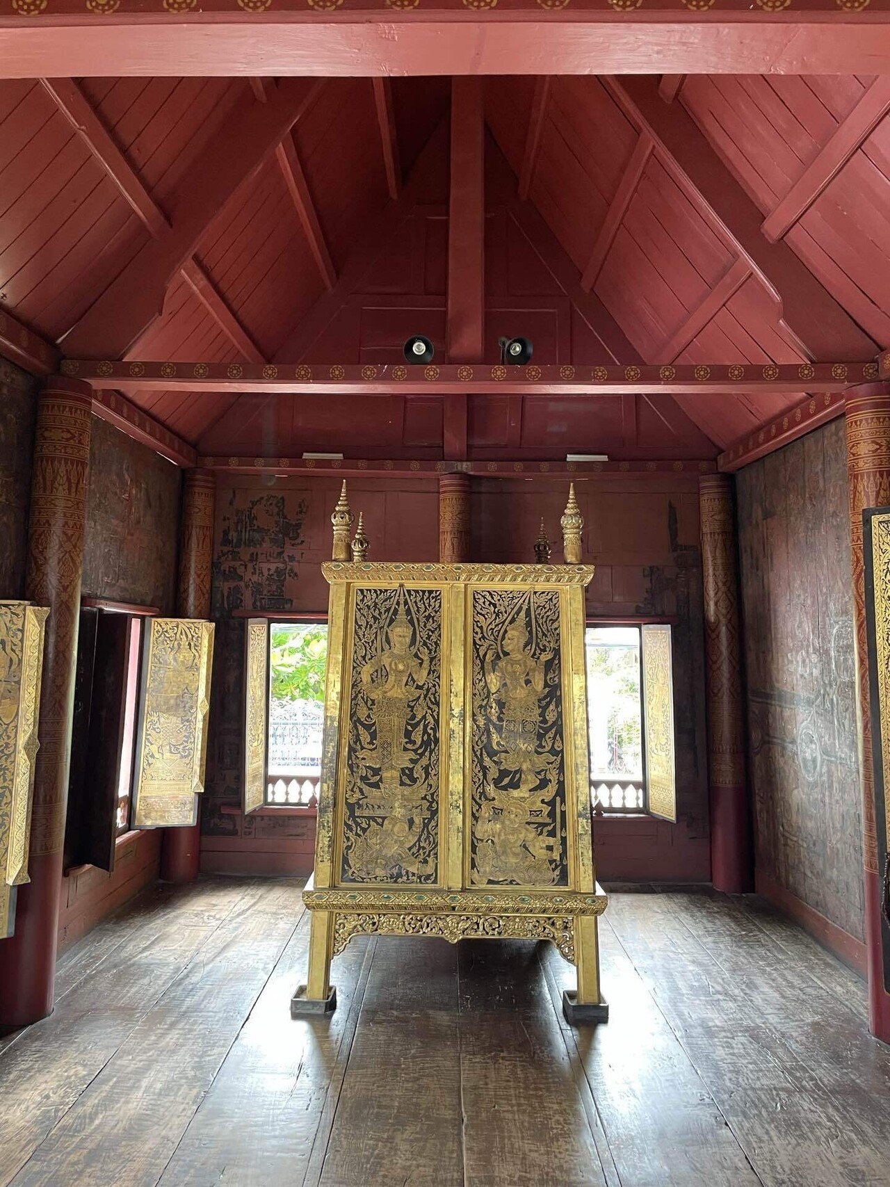 タイ寺院　釣鐘　鐘 ワットラカン】タイ人なら皆知ってるたくさんの鐘があるチャオ
