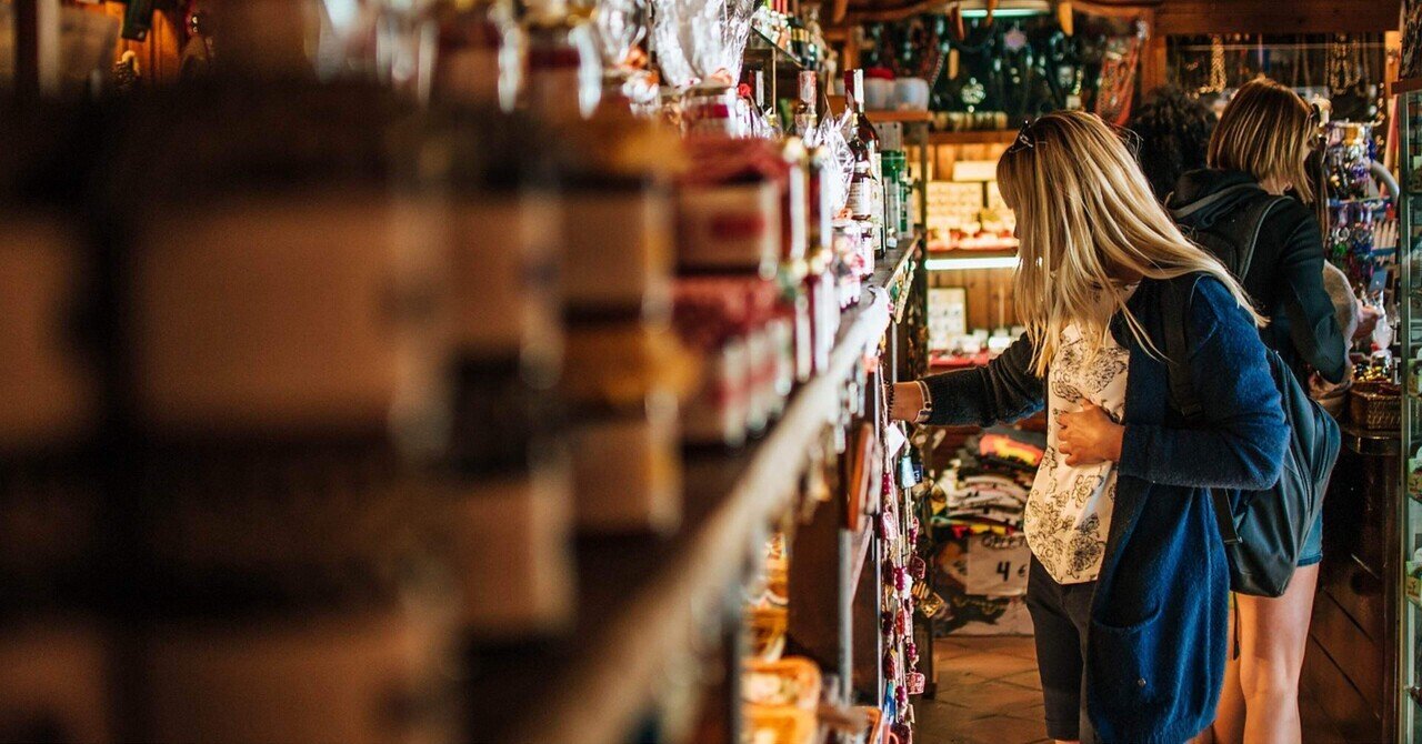 チェコ土産】在住者が教えるチェコ🇨🇿でオススメのお土産10選！Part1