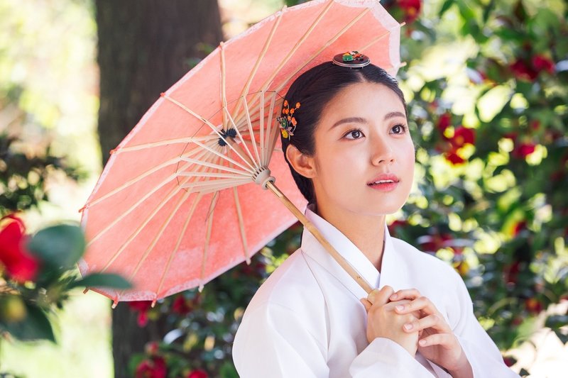 韓国ドラマ 100日の郎君様 ヒロイン ナム ジヒョン ユン イソ ホンシム役 インタビュー 本がひらく 韓国ドラマ 100日の郎君様 ヒロイン ナム ジヒョン ユン イソ ホンシム役 インタビュー 本がひらく
