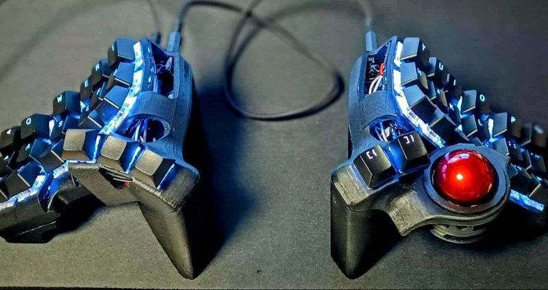 自作キーボードCharybdis Miniのビルドログ - キースイッチ 自作キーボードCharybdis Miniのビルドログ - キースイッチ