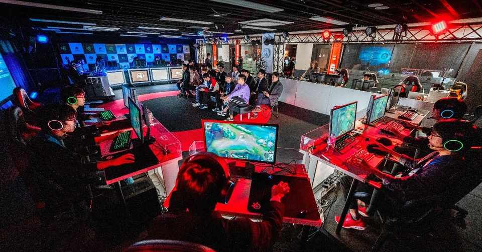 高校生 限定 Eスポーツ対戦交流会 Amuroyuki 安室有希 Note