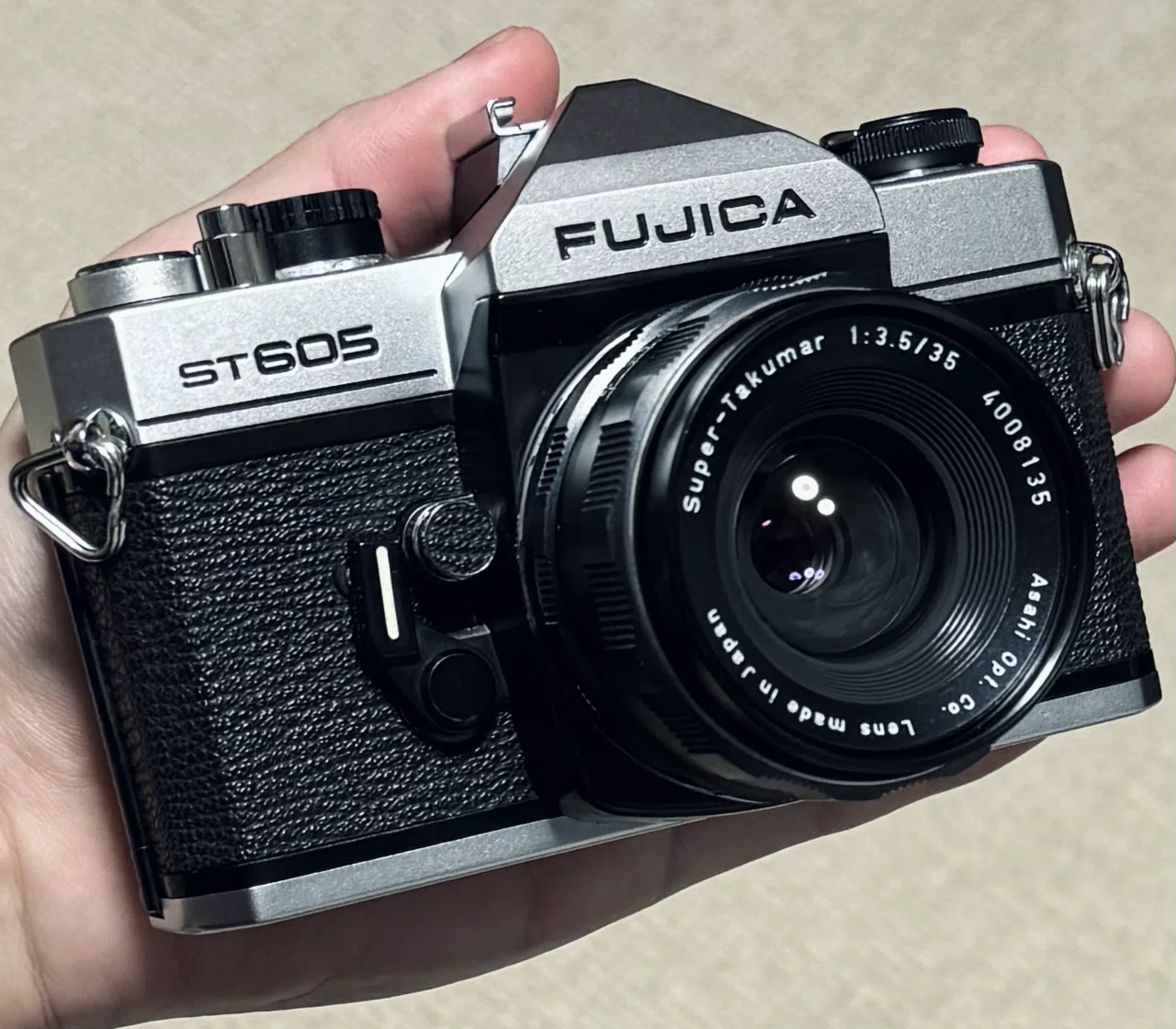 昼休みスナップ 富士フイルム FUJICA ST605 x Super Takumar 35mm f3.5 昼休みスナップ 富士フイルム FUJICA ST605 x Super Takumar 35mm f3.5
