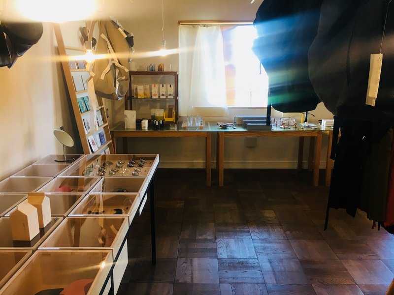 アタウ Ataw 福井発 こだわりのデザインが揃うセレクトショップ Nao Masunaga Note