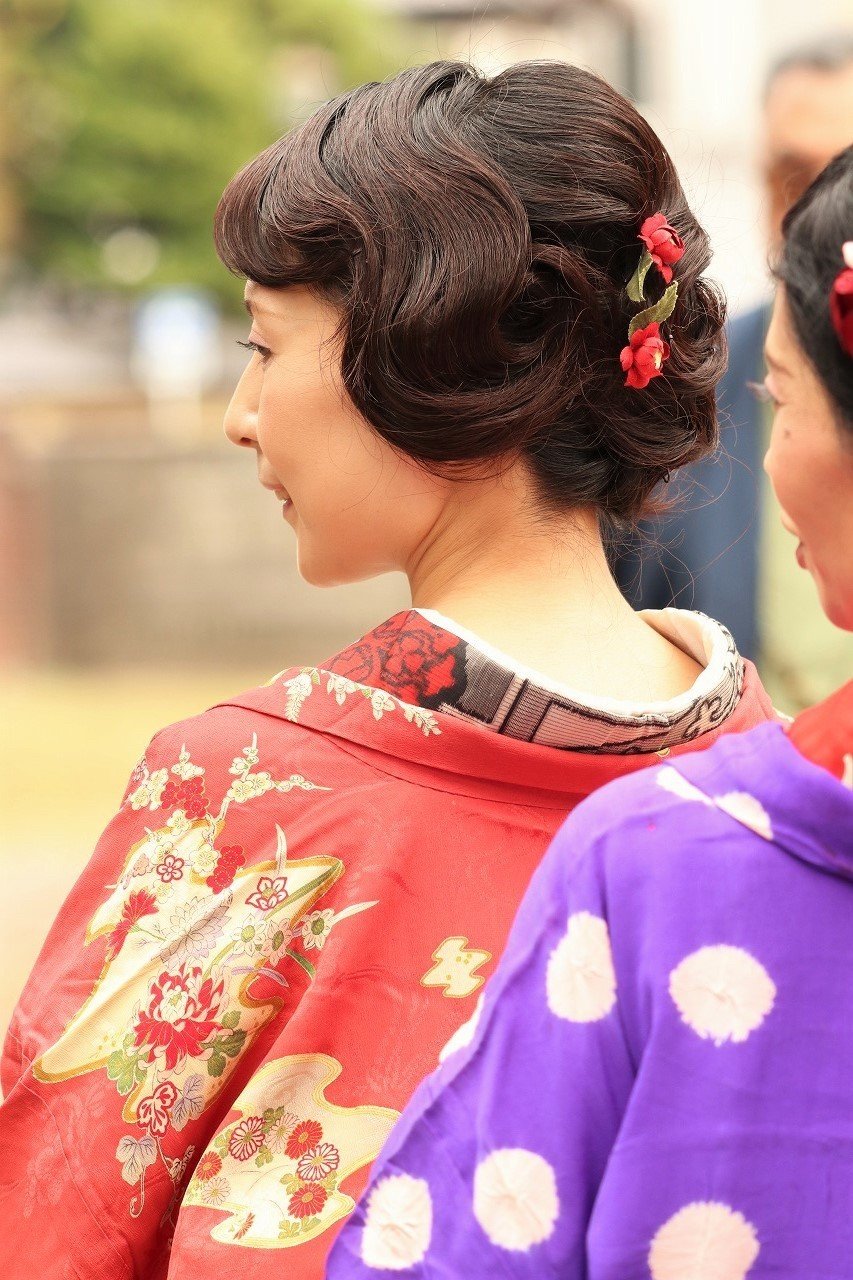 見返り美人 Hebrai1965 Note