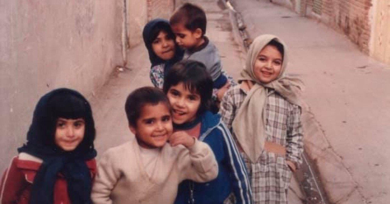 イラン イスラム革命から 4年 19年11月のイラン その2 締めは Holger Czukay Persian Love 山本 剛 Note