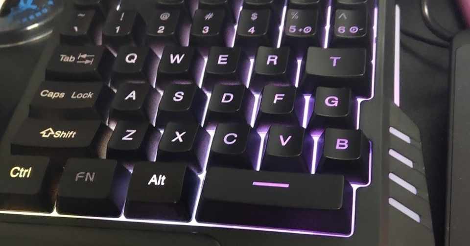 片手キーボードを買ってみた Uenouta Note