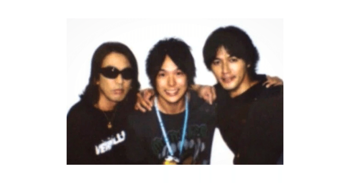 B'z　稲葉浩志　写真　2003 渚園　11枚 B'z 稲葉浩志 写真 2003 渚園 11枚