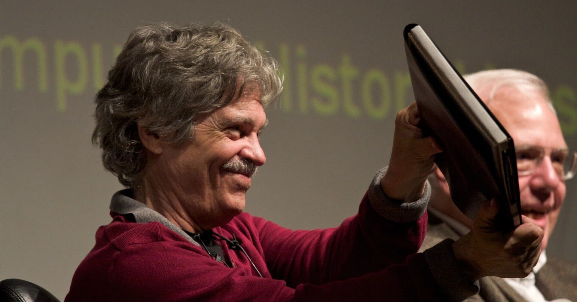 未来を「発明」し続けるコンピュータ思想家/アラン・ケイ Alan Curtis 未来を「発明」し続けるコンピュータ思想家/アラン・ケイ Alan Curtis