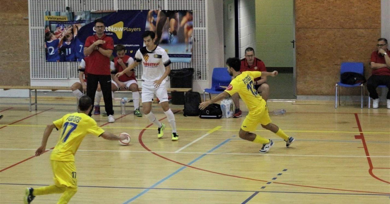 寄稿 17 1 1 2 2を制する攻守のポイント スペインでプレーする中嶋脩太郎選手から学ぶ フットサル シアター Futsal魅力発信サイト Note 寄稿 17 1 1 2 2を制する攻守のポイント スペインでプレーする中嶋脩太郎選手から学ぶ フットサル シアター Futsal魅力発信サイト Note