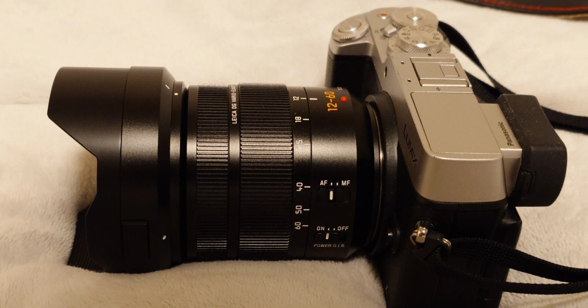 Panasonic LEICA DG VARIO-ELMARIT 12-60mm / F2.8-4.0 ASPH.を買った