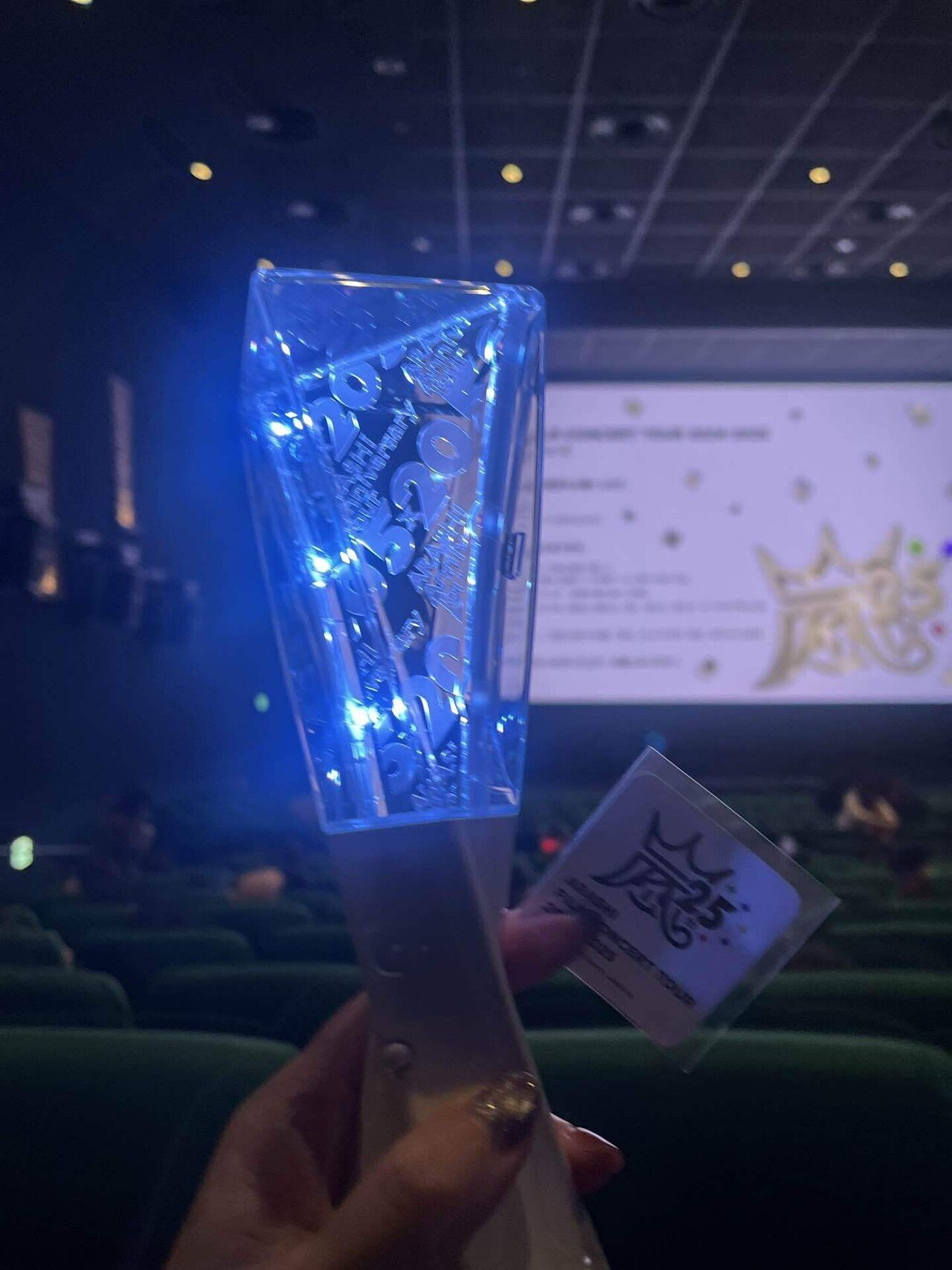 嵐 FCオフィシャルツアー 韓国 参加者限定非売品&旅程表、フライヤーのおまけ付 嵐 FCオフィシャルツアー 韓国 参加者限定非売品&旅程表