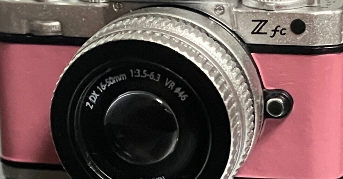【超美品】Nana Camera 2024年製フィルムカメラ 超美品】Nana Camera 2024年製フィルムカメラ