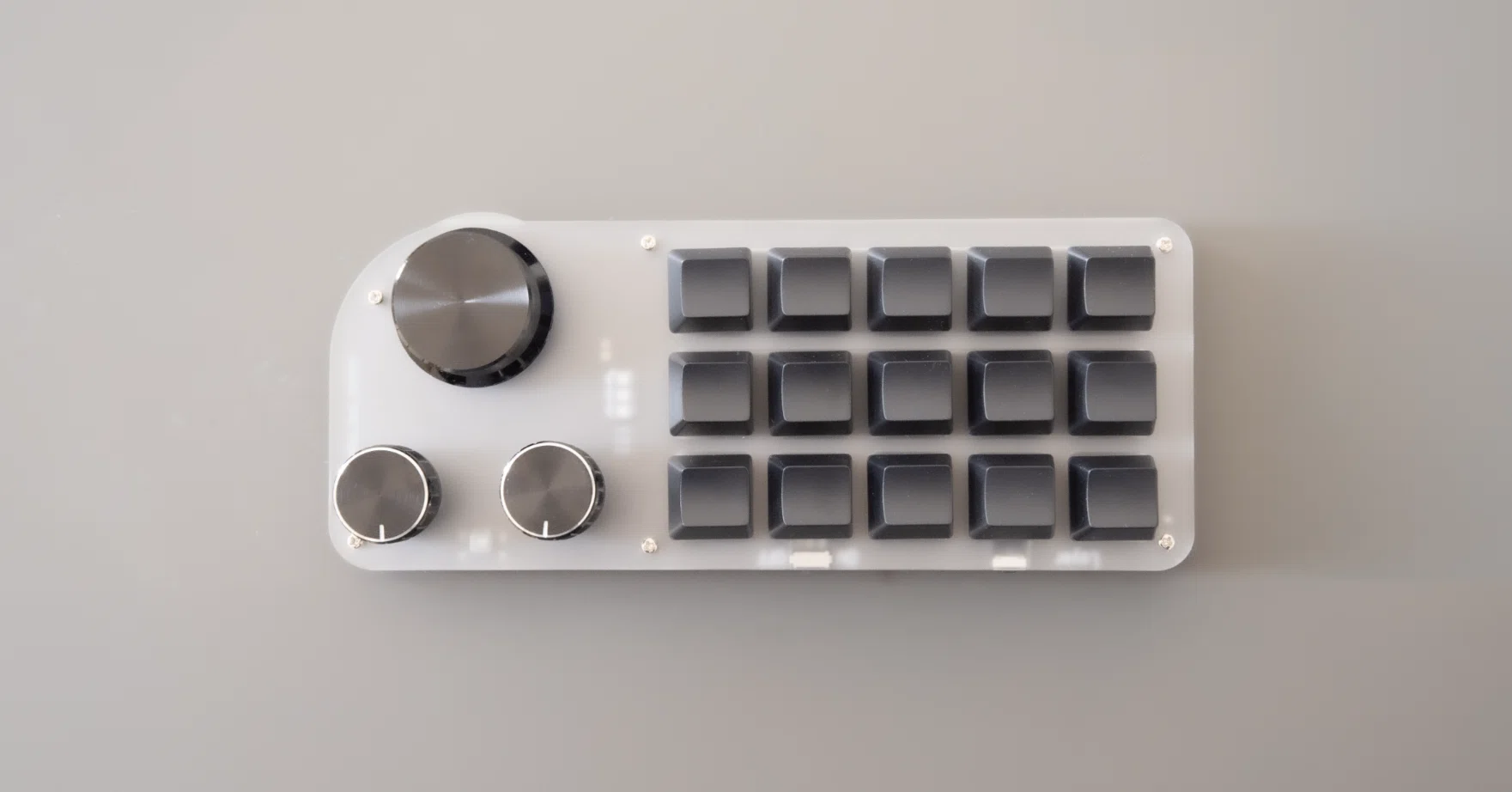 左手キーボードをアリエクで買ってみた話 【SIKAI CASE】｜Wata / wttw602