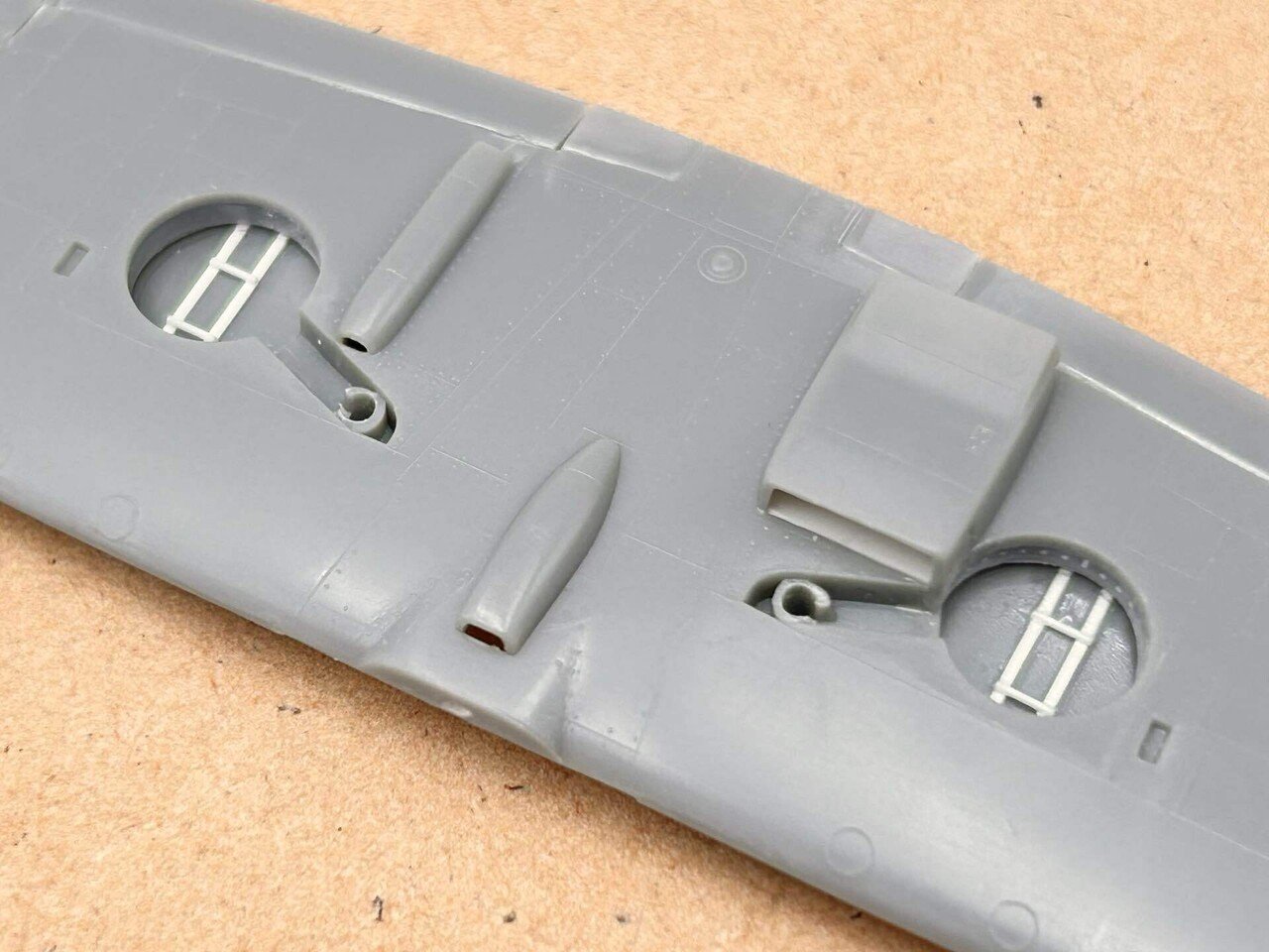 3 ハセガワ 1/72 スピットファイア Mk.Ⅰの製作 工作2｜あお
