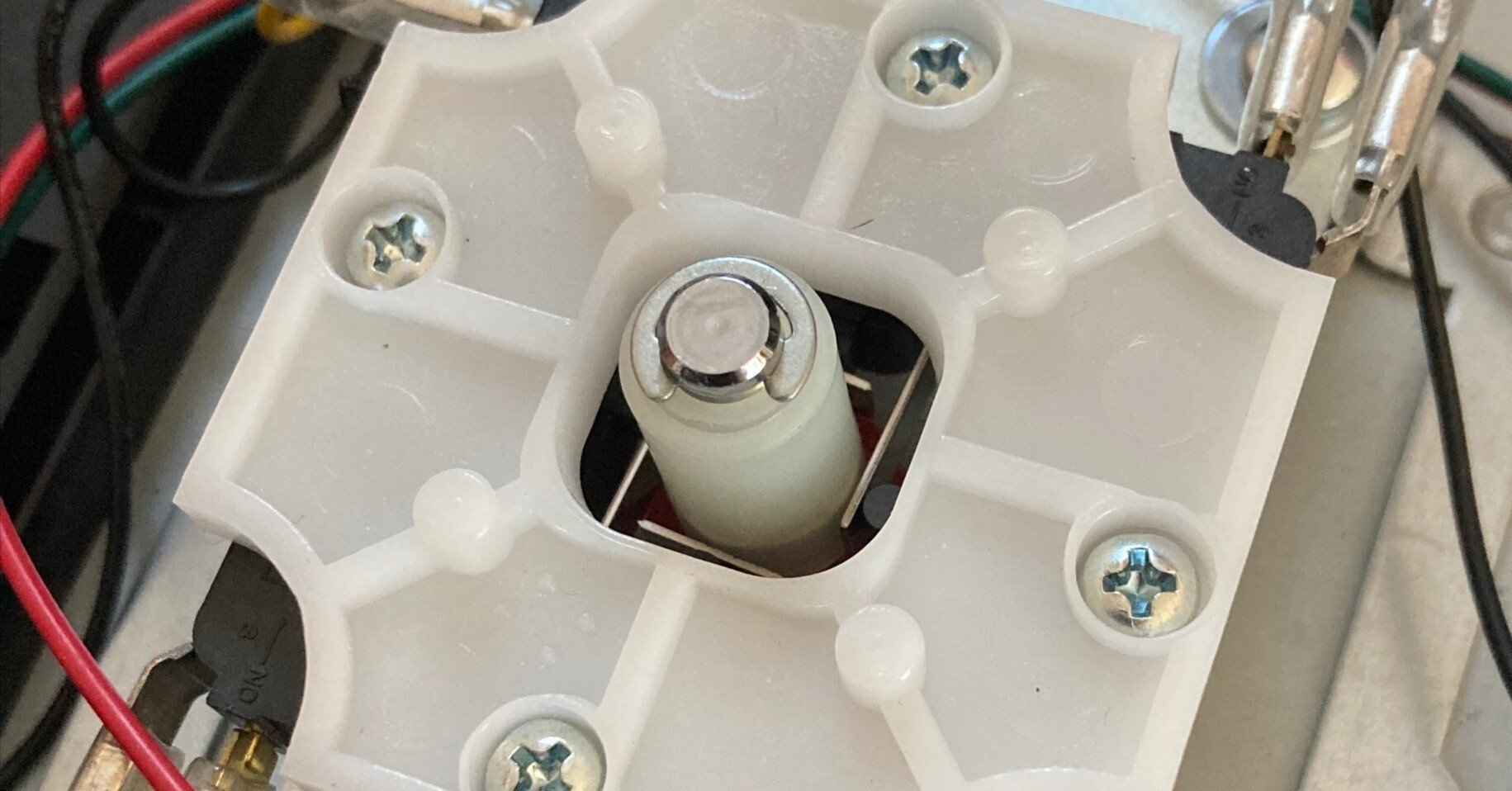 正確な入力ができる回転止めセイミツレバー『 SELS-70X-F 』｜しゃけ