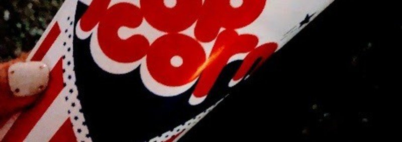 すべてを経験せよ 美も恐怖も 生き続けよ 絶望が最後ではない ジョジョ ラビット を観て代olが思ったこと おしり Note