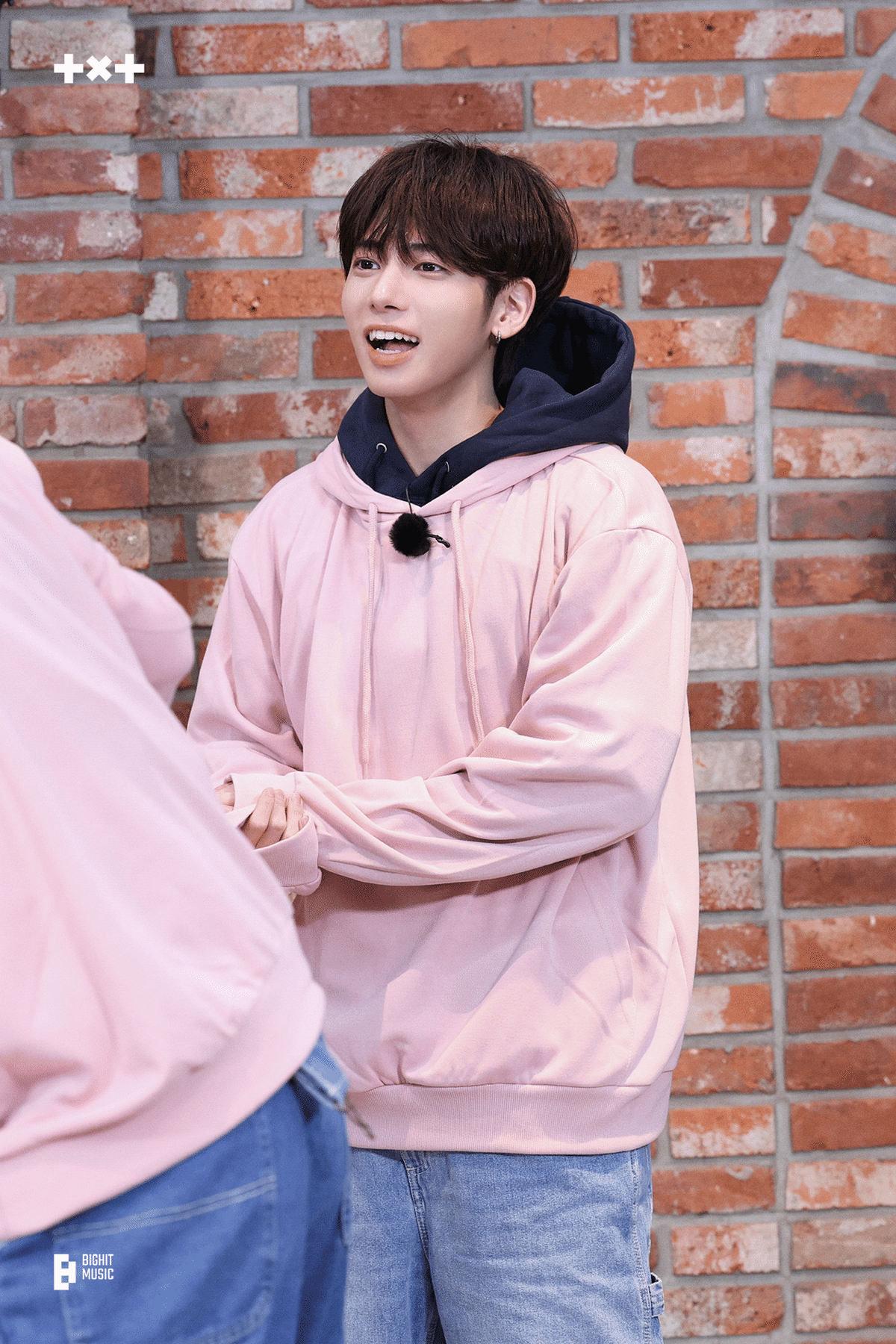 TXT ソウルコン ACT PROMISE スウェット トレーナー トゥバ