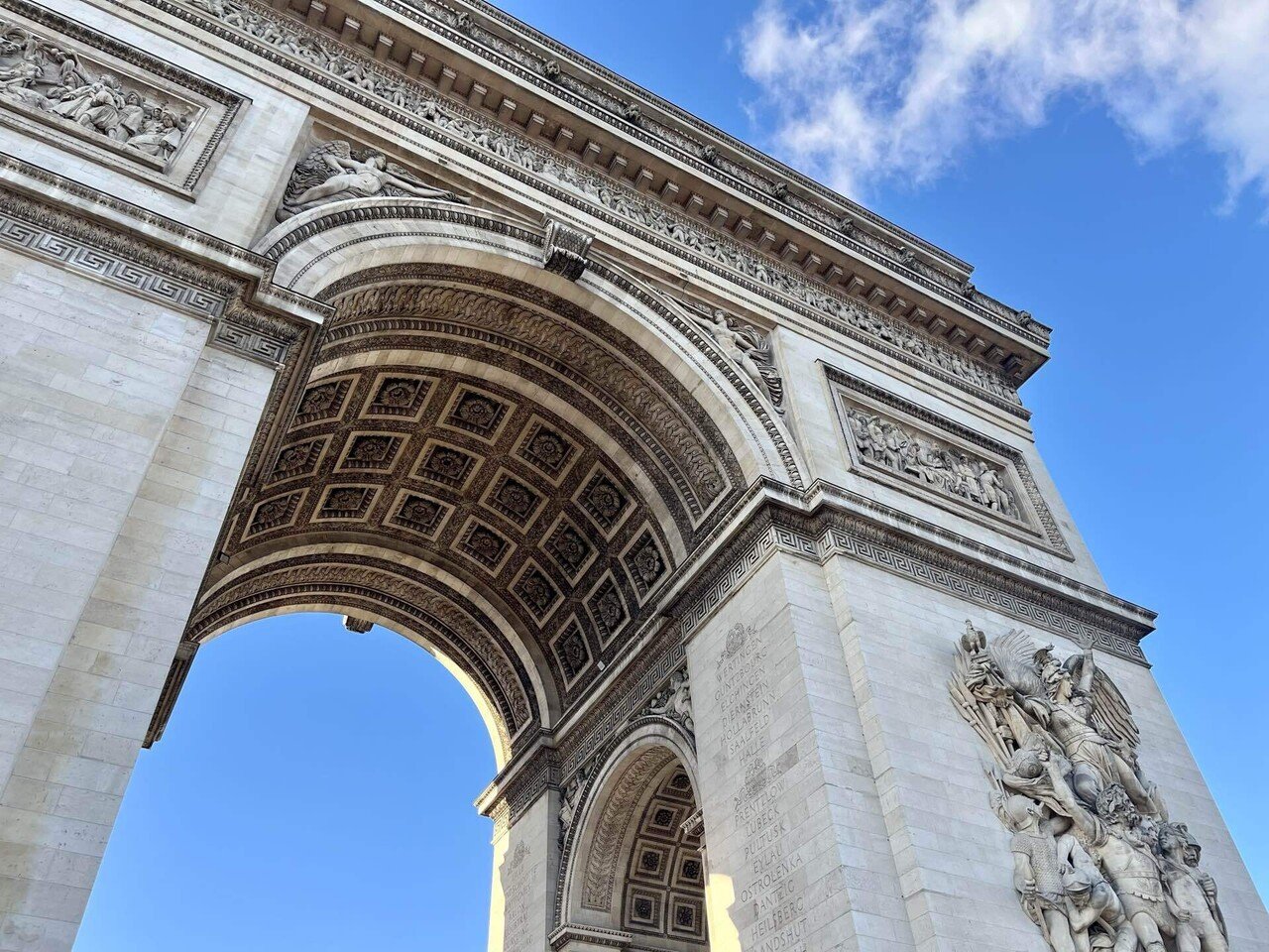 世界一周day102「凱旋門にエッフェル塔とパリな1日」inフランス｜みや