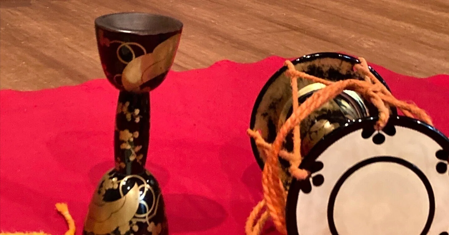 小鼓体験記2 初・宝生能楽堂でエア鼓も！｜眞坂私香（まざかひそか