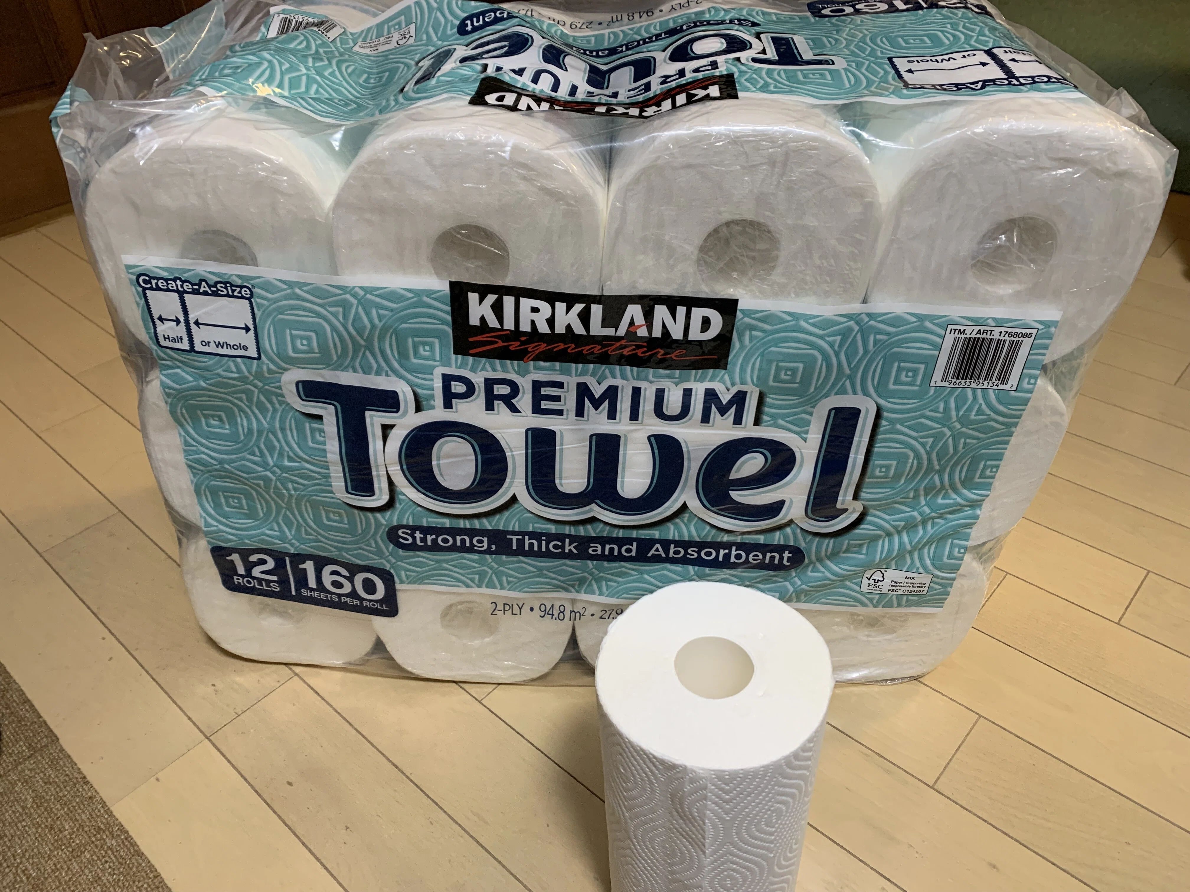 コストコのキッチンペーパーをお土産にいただきました！ ボリュームが