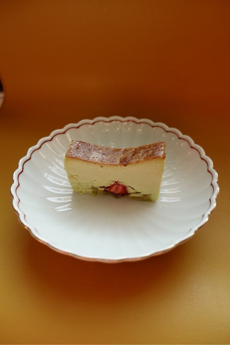 #写真　#チーズケーキ　#strawberry #pistachio #mr_cheesecake #1000日チャレンジ