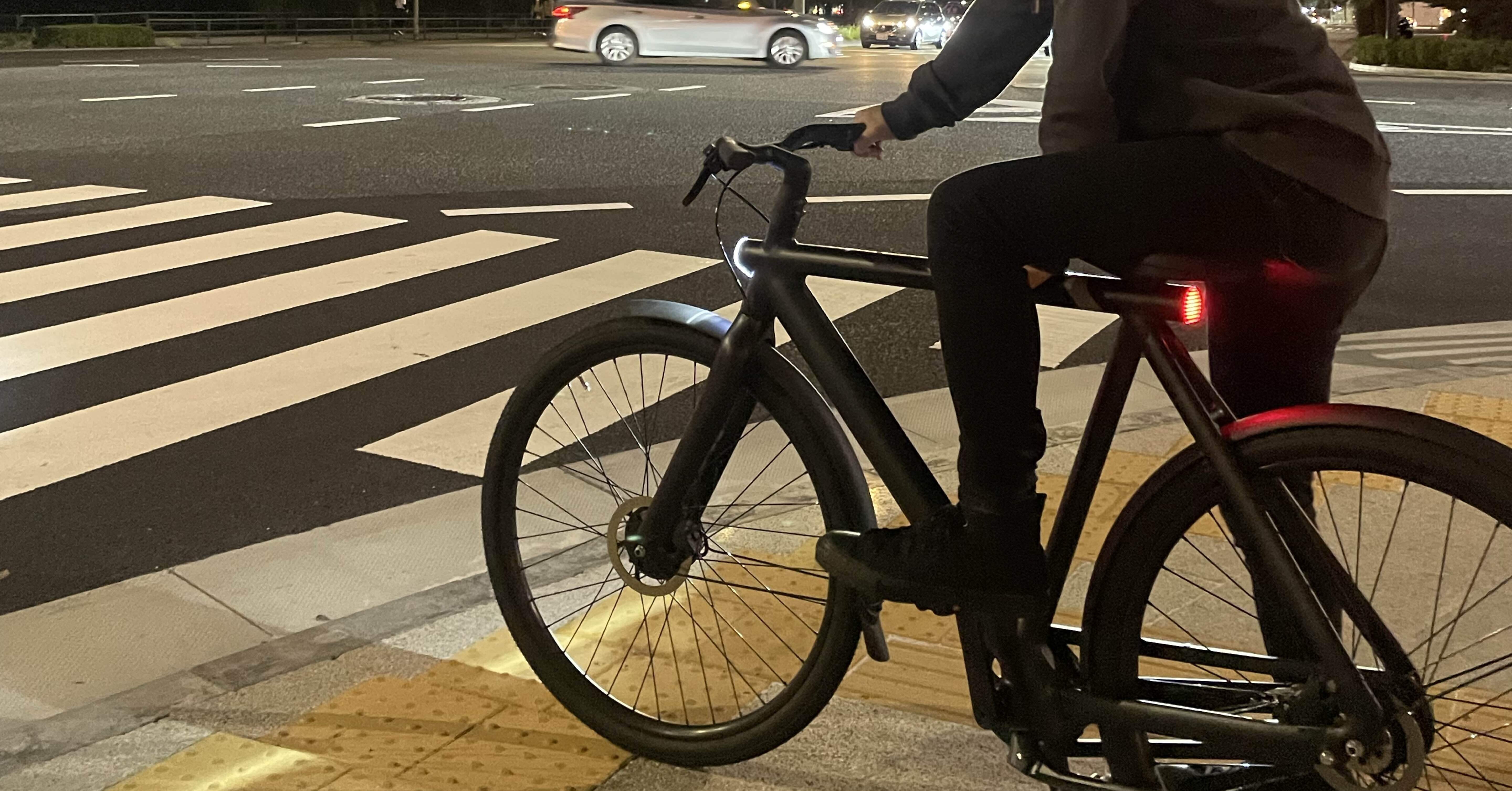 Vanmoof  S2  部品取り用　ジャンク 自分で直せる人用　現状渡し Vanmoof S2 部品取り用ジャンク 自分で直せる人用現状渡し