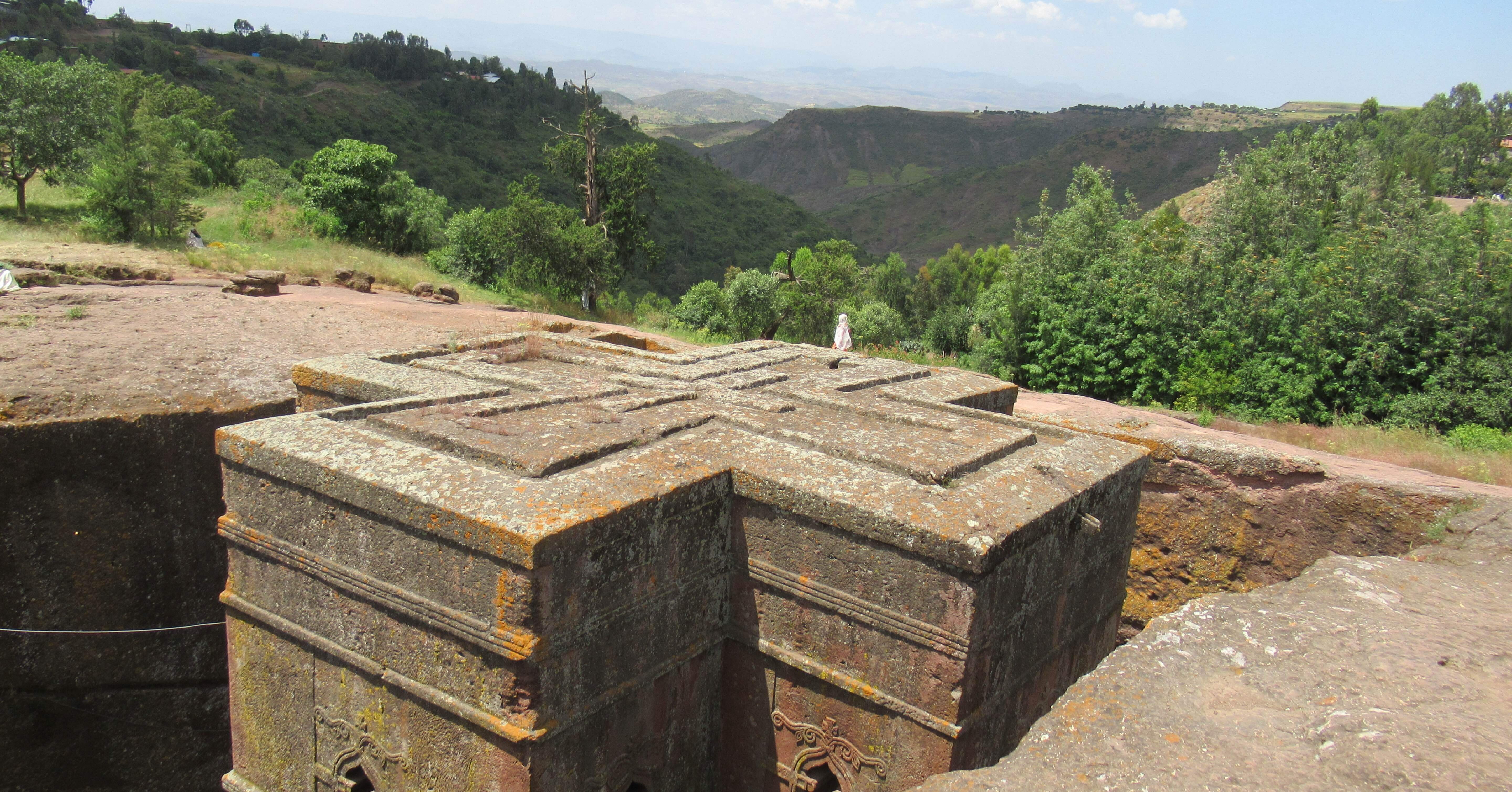 エチオピアの世界遺産、ラリベラの岩窟教会を巡る！｜山田廣輝(やまだ
