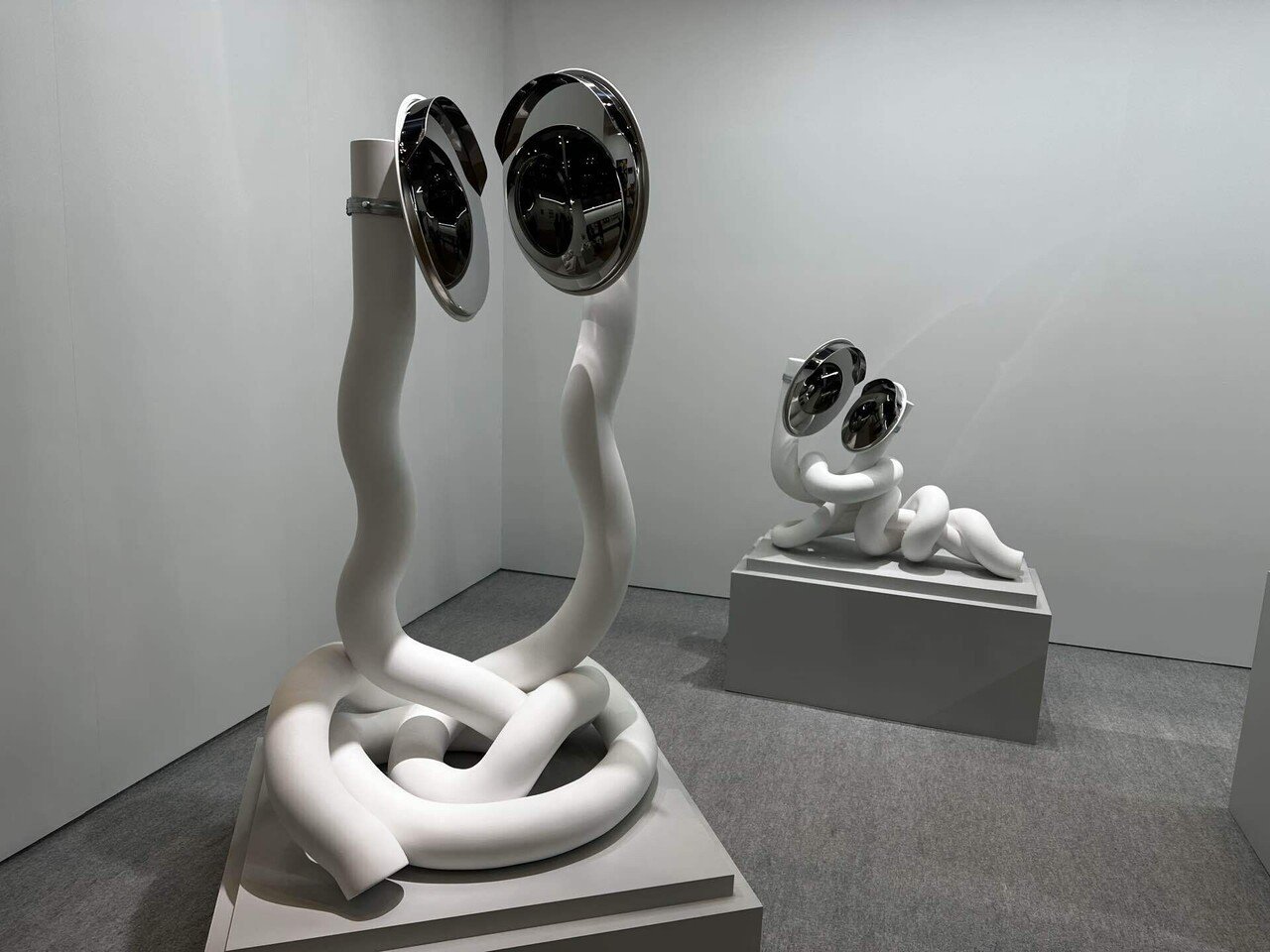 ⭐️エル⭐️ 特大の白蛇様三体☆ 白蛇 大帯 フラワーオブライフ 孔雀 羽 金 ⭐️エル⭐️ 特大の白蛇様三体☆ 白蛇 大帯 フラワーオブライフ 孔雀