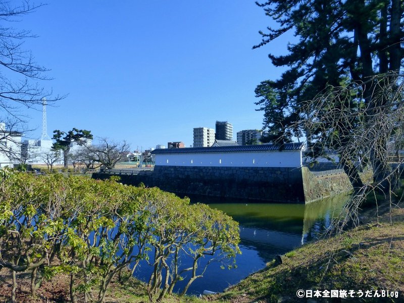 上杉謙信や武田信玄らの戦国武将の攻撃に耐えた難攻不落の城 小田原城を紹介します 歴史編 てっぴぃ 日本の美しい風景を紹介する旅ライター Note