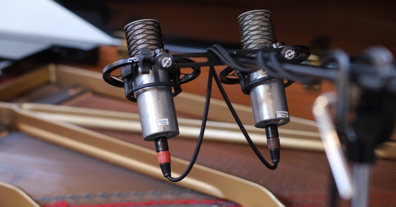 Aston Microphonesの