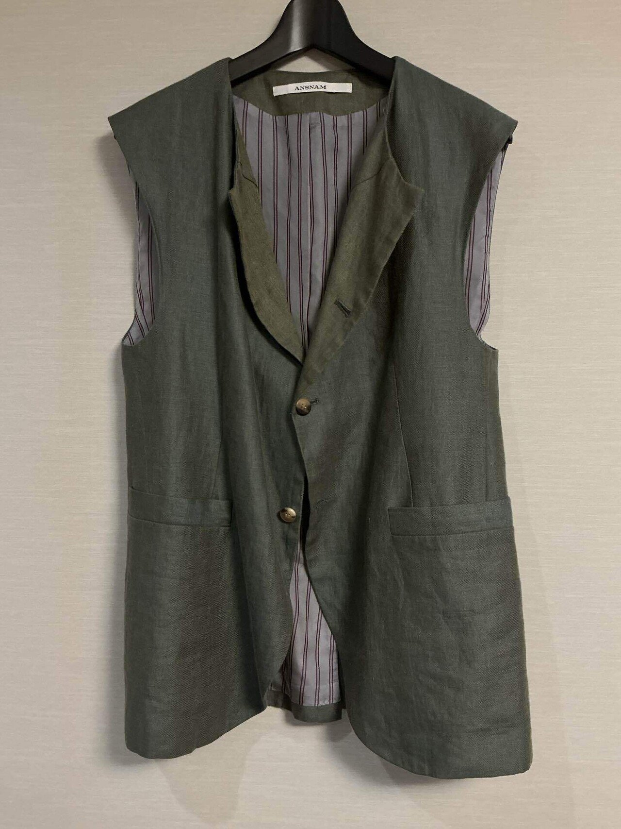 ベストの話。｜hitogatarobot