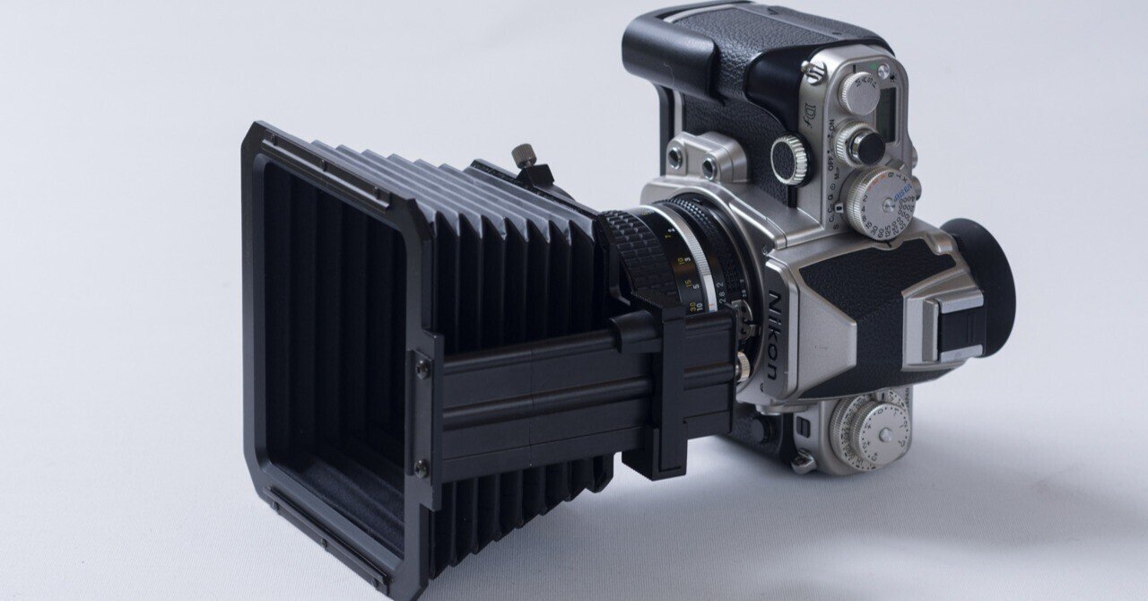 レンズフードの話】温故知新。斜光線には蛇腹式レンズフードがいちばん