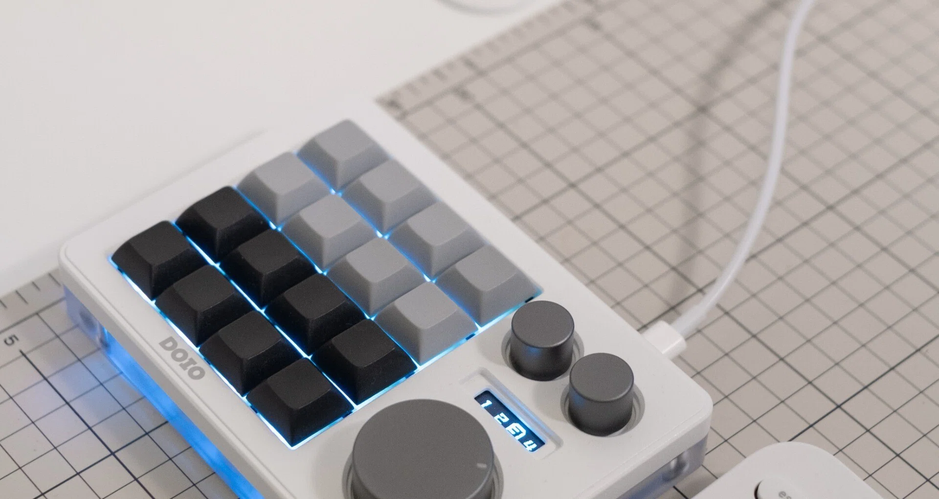 レビュー】マクロキーパッドKB16をつかってみて【左手デバイス】｜ひも
