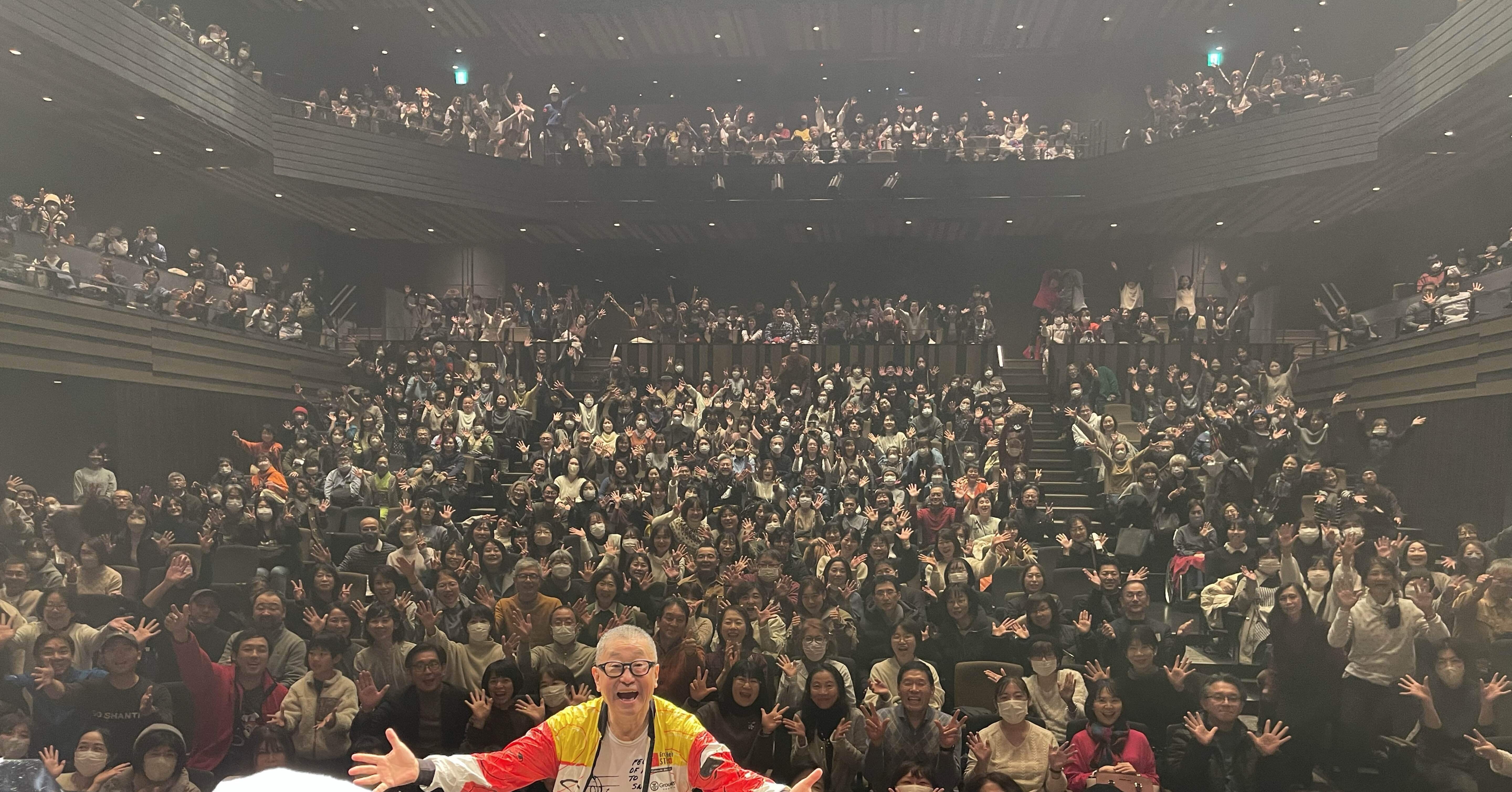 富山思い出館｜SENRI OE 大江千里